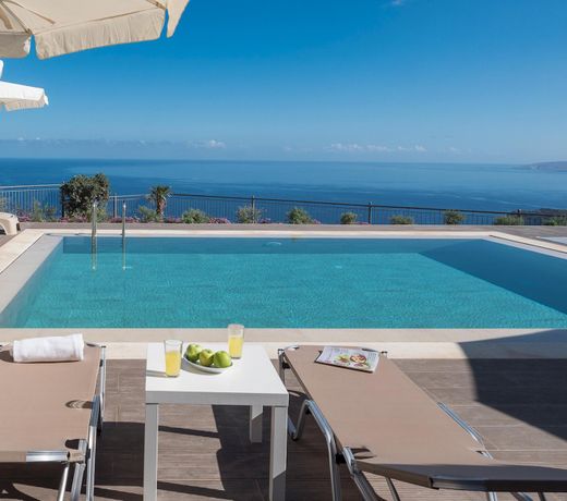 Villa Eolos with private pool