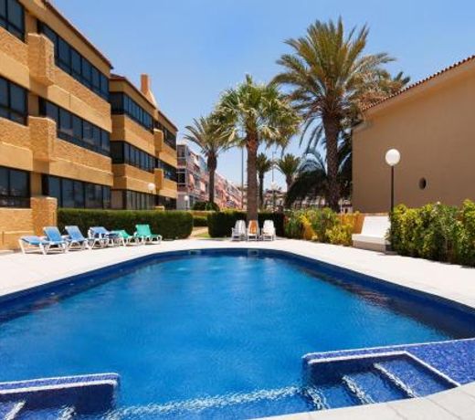 Beach front apartment in Playa de Las Burras CN