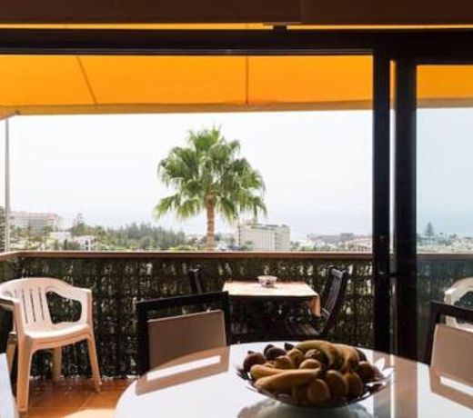 Apartment with 2 bedrooms in Maspalomas with shared pool