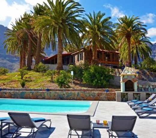 Exclusive Villa Gran Canaria with a heated pool