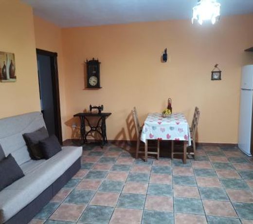 La Almendra