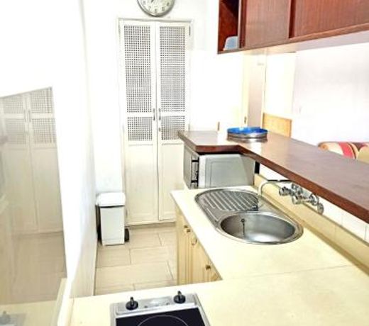 Bonito apartamento de 1 dormitorio en Playa San Agustin, segunda linea de playa