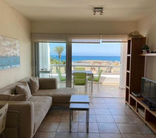 Bonito apartamento con impresionantes vistas a la playa