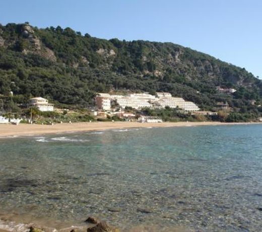 Green Hill Resort