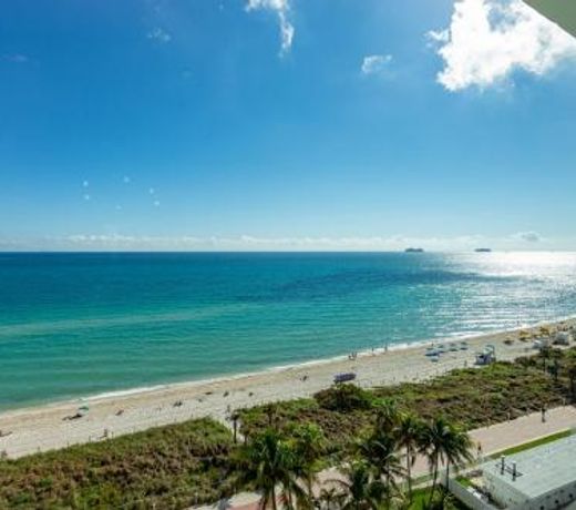 Beachfront Penthouse Studio