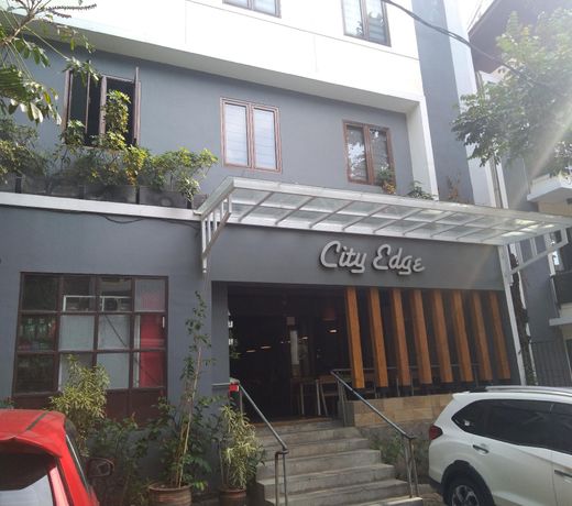 City Edge Guest House