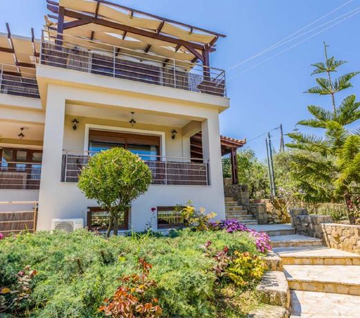 Villa Filanthi with private swimming pool