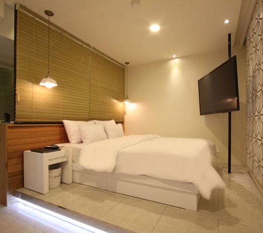 Bucheon Hotel I