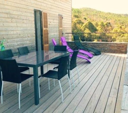 Maison de 3 chambres a Bonifacio avec magnifique vue sur la montagne piscine partagee et terrasse am