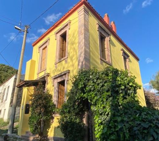 Stone House with Garden in Cunda/Ayvalik