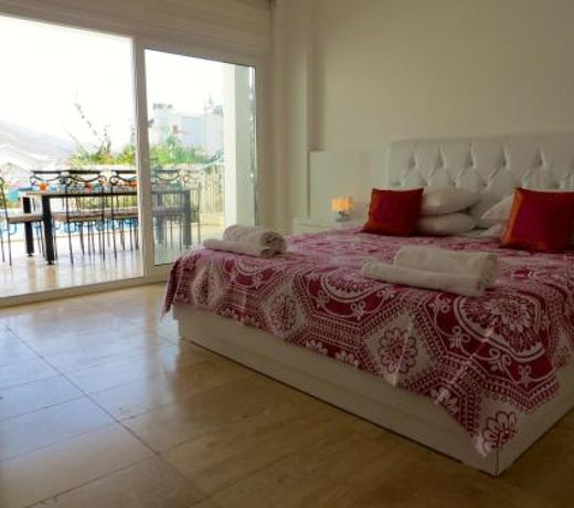 Villa Emily