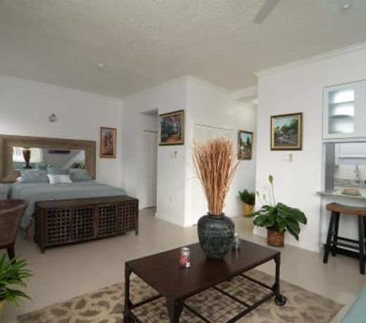 Choose To Be Happy at Eight - Eight Super Studio Apartments