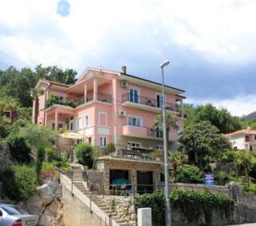 Apartments and rooms by the sea Medveja, Opatija - 2305