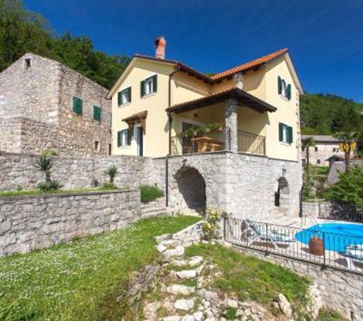 Villa Sirotnjak