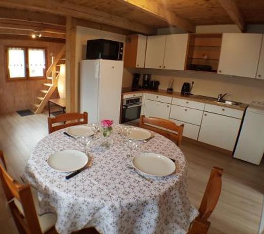 Chalet avec terrasse et vue sur le Mt-Blanc