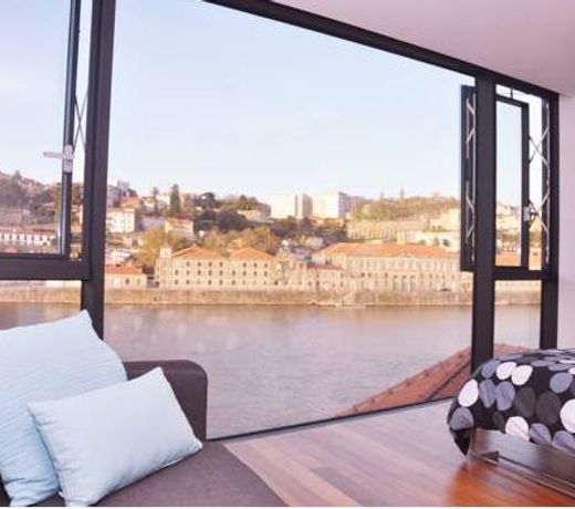 LUXURY VIEWS by YoursPorto