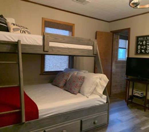 Private, Relaxing Waterfront Getaway! 3BR;2BA House!