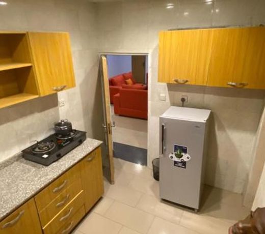 3 bedroom flat with all rooms ensuit