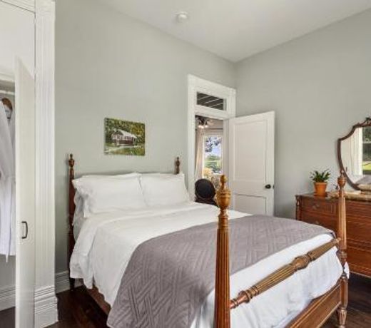 The Grove Cottage - Downtown Springdale