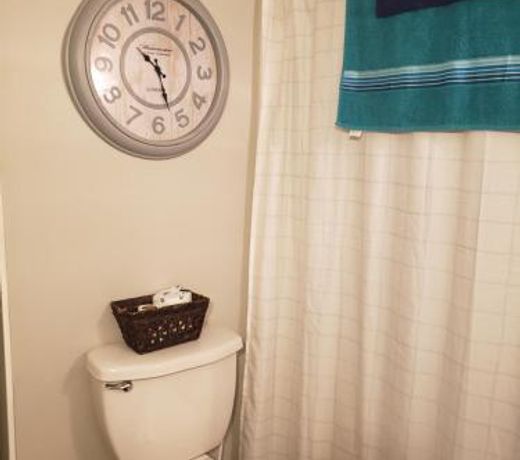 805C Mobile Home Living for Work or Short Stays