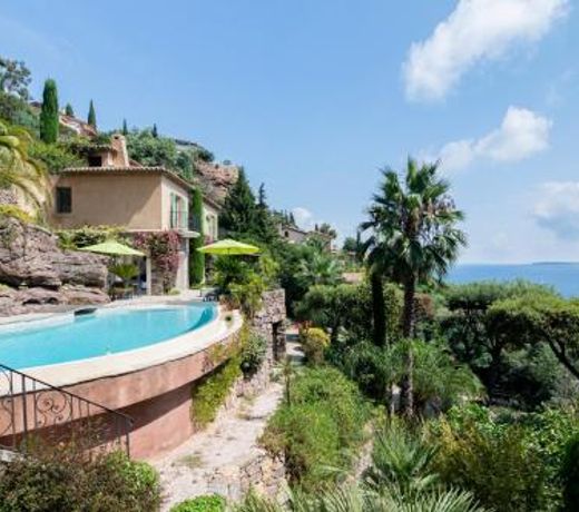 Theoule-sur-Mer Villa Sleeps 8 Pool Air Con WiFi