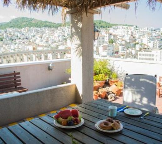 Old-Town Roof-Garden Suite