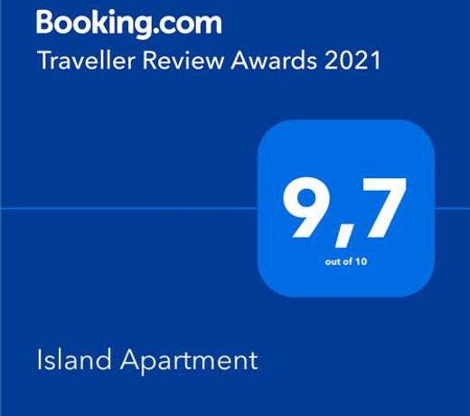 Island Apartment
