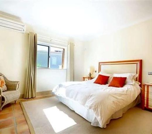 Vale do Lobo Villa Sleeps 8 Pool Air Con WiFi