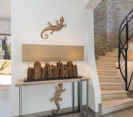 Vale do Garrao Villa Sleeps 6 with Pool Air Con and WiFi