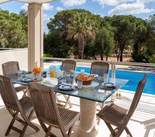 Quinta do Lago Villa Sleeps 10 with Pool Air Con and WiFi