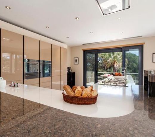 Quinta do Lago Villa Sleeps 10 with Pool Air Con and WiFi