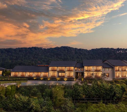 Amoha Retreat