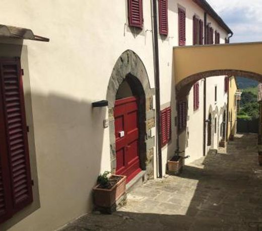 Holiday resort Borgo Artimino Carmignano - ITO05100e-CYB