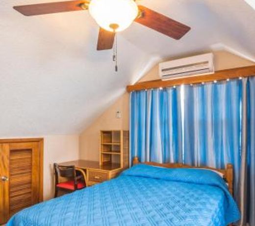 Casa Brisa Guest House