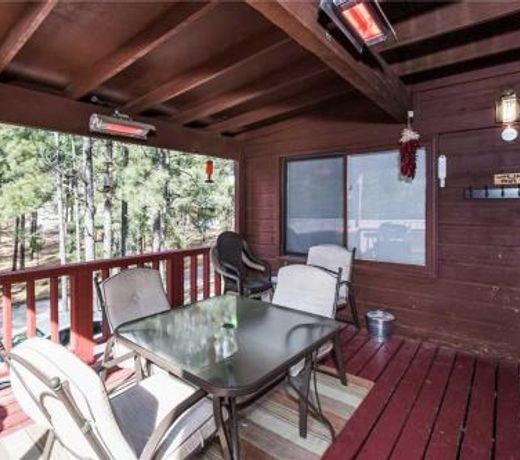 DreamCatcher, 2 Bedrooms, Sleeps 6, Movie Channels, Wood Fireplace