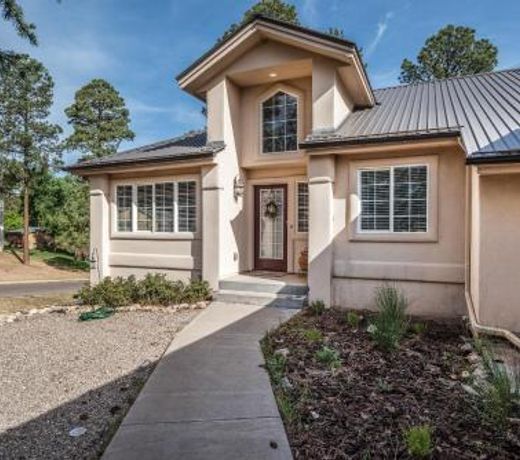 Mountain Soiree, 4 Bedrooms, Fireplace, Hot Tub, Covered Deck, Sleeps 8