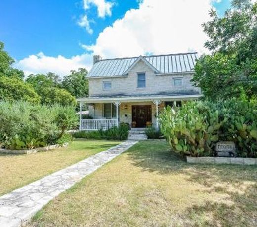 Texana Guesthouse Home