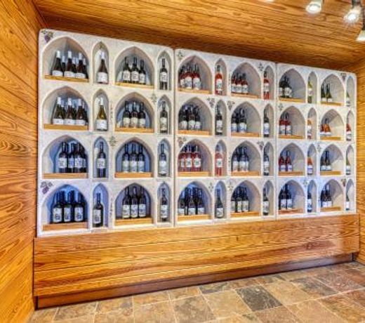 The Olive @ Mendelbaum Winery Guest Cabins
