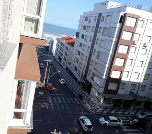 Edifício Torre de Prata