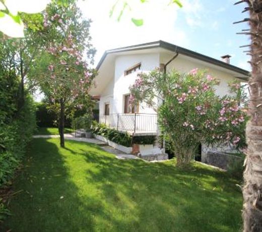 Villa a Pordenone vicino Venezia