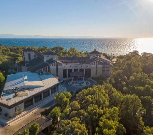 Amara Luxury Resort & Villas