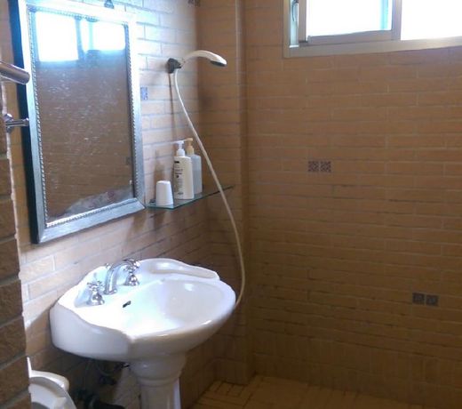 Sultand Guest House
