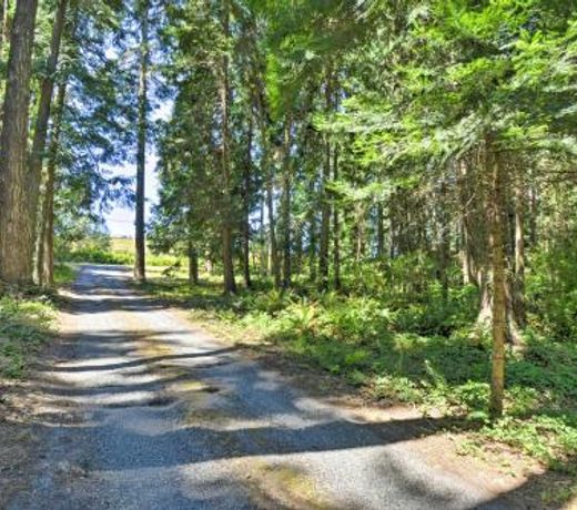 Waterfront Home - Easy Access to Olympic Peninsula