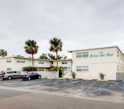 Brista Del Mar Condos