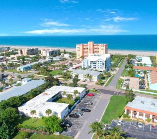 Brista Del Mar Condos