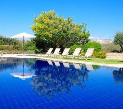 Beautiful, spacious 4 bedroom villa Galata - private pool and sea views