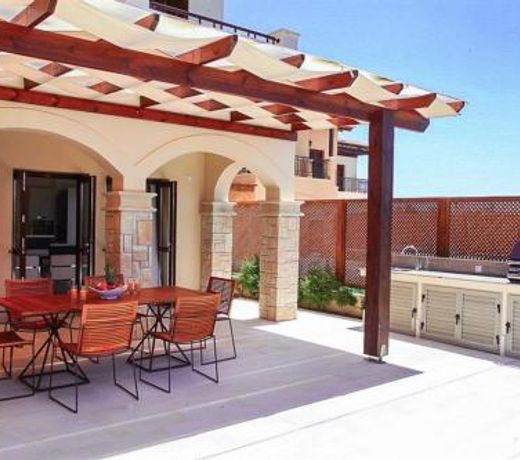 Villa in Kouklia Sleeps 4 includes Swimming pool Air Con and WiFi 4
