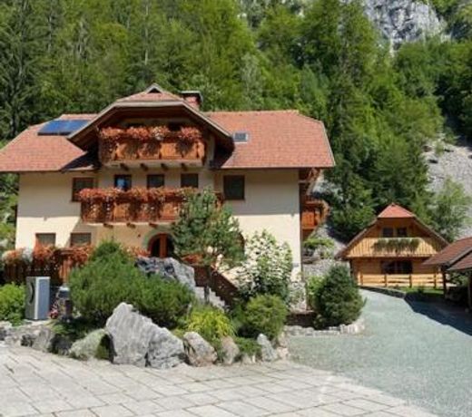 Apartma in Bungalov Jezerci