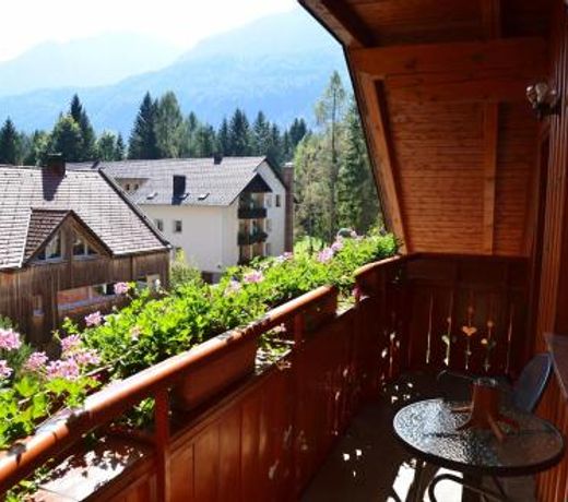 Apartma in Bungalov Jezerci