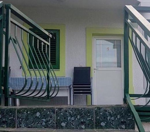 Apartment Sveti Filip i Jakov 16759a